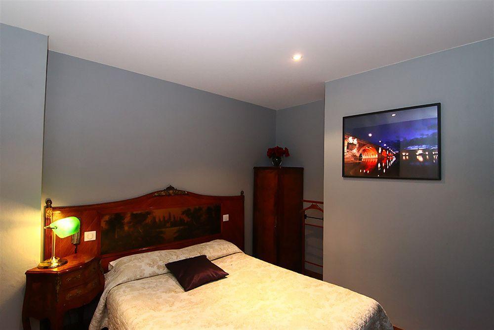 Arnaud Bernard Hotel Тулуза Екстериор снимка